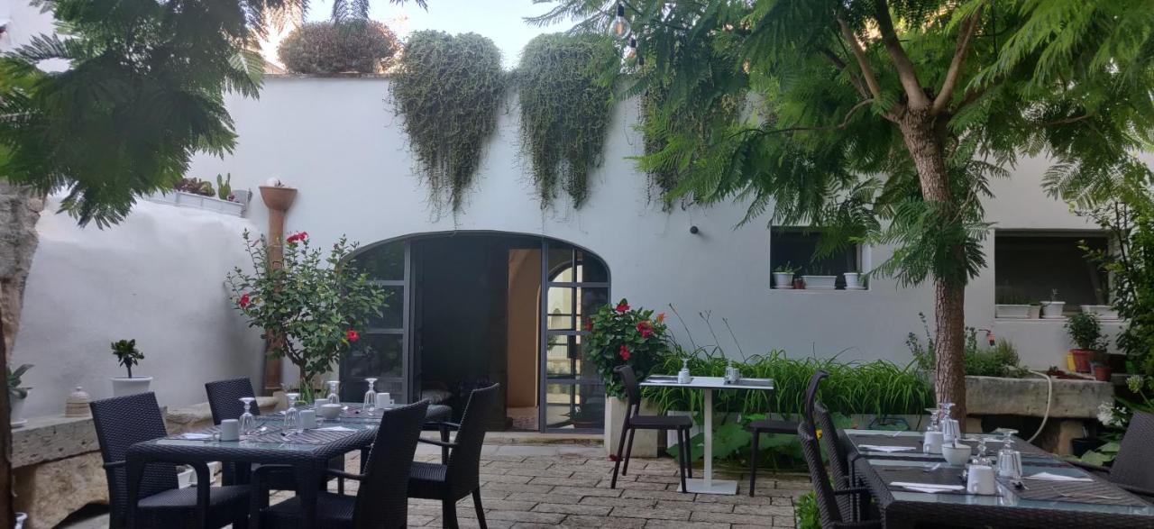 Palazzo Muro Leccese Relais De Charme & Wellness Exterior photo